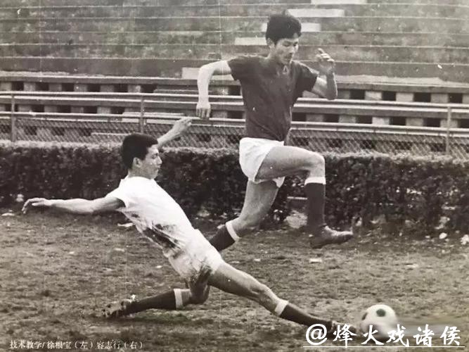 根宝足球基地迎“首位接班人”，吕文君退役转型挂帅海港“一生一世队”